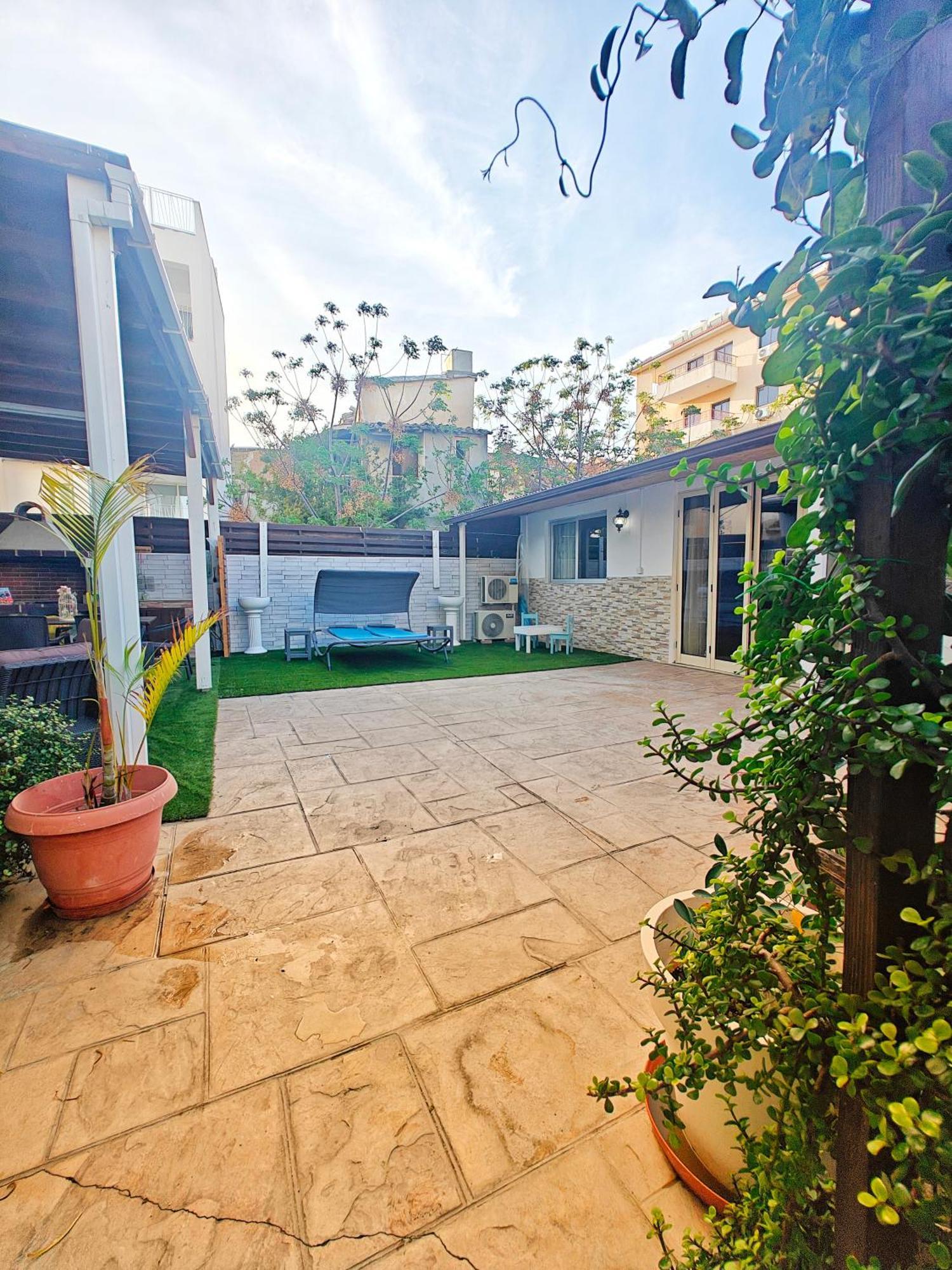 Mamas Summer House ลาร์นาคา ภายนอก รูปภาพ
