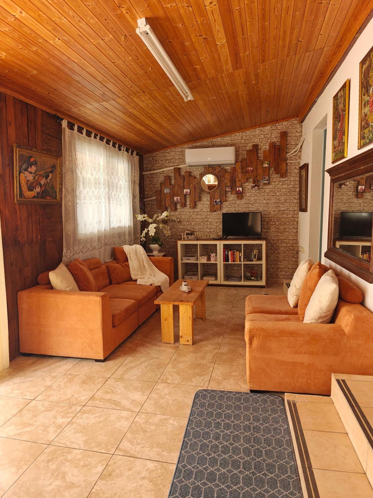 Mamas Summer House ลาร์นาคา ภายนอก รูปภาพ